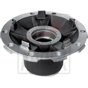 WHEEL HUB 