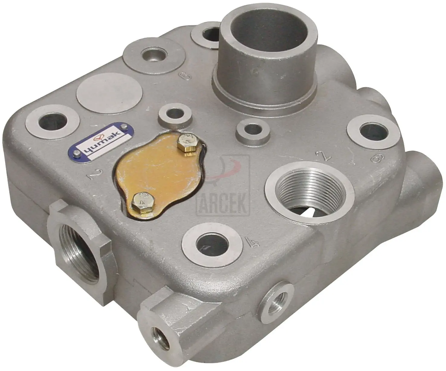 CYLINDER HEAD 