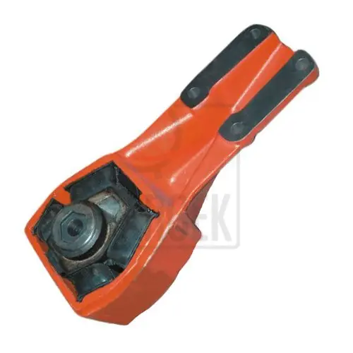 ENGINE MOUNTING FRONT 